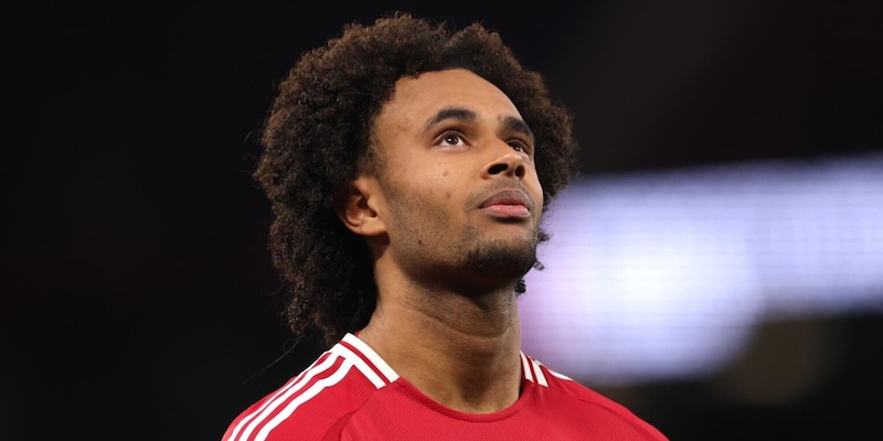 Roma punta su Zirkzee: Massara affronta le commissioni degli agenti per portarlo a Trigoria