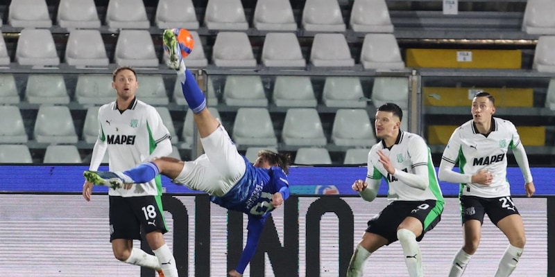 Nico Paz: la rovesciata che ha sorpreso il mondo e la Spagna