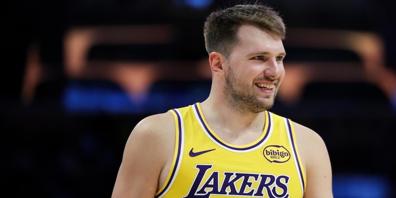Doncic 46 punti: Mavericks in playoff, Wizards rompono serie di 14 sconfitte, Magic sorprende 76ers