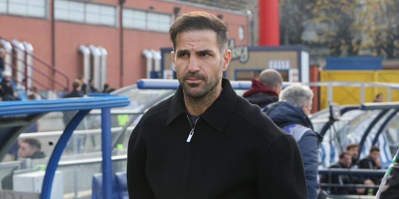 Fabregas: “Con Conte stavo per svenire, Dybala e Soulé brillano come Nico Paz”