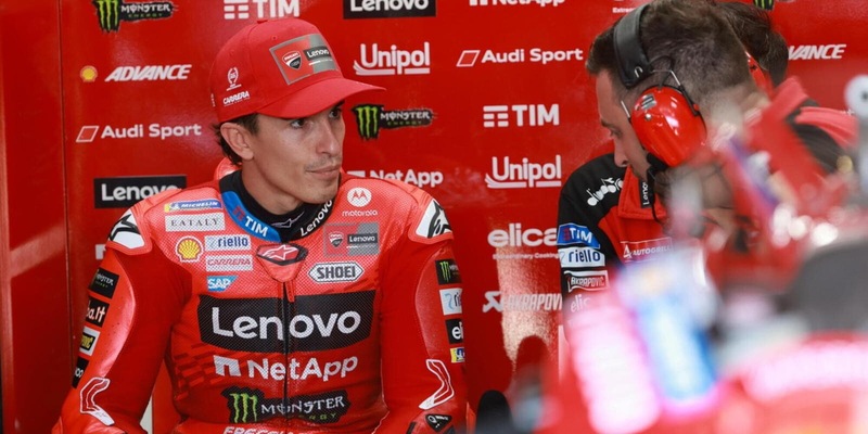 Marc Marquez: intervento alla scapola destra a Madrid, successo confermato dalla Ducati