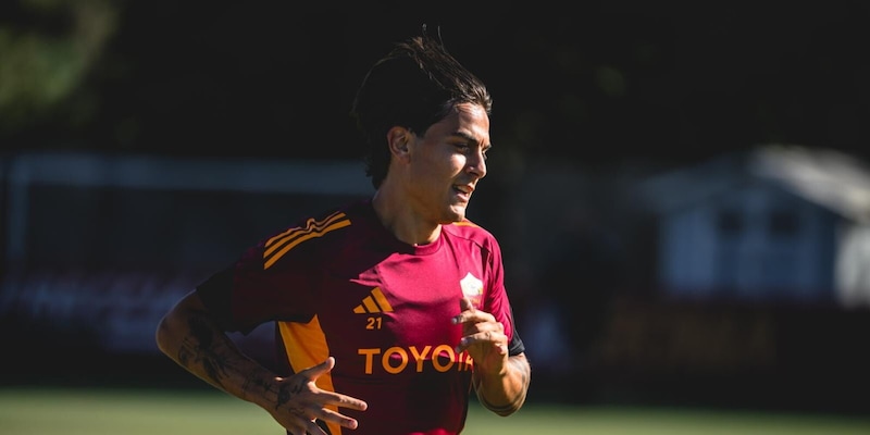 Dybala si impegna a rafforzare il lavoro di squadra: allenamento parziale in gruppo al Napoli