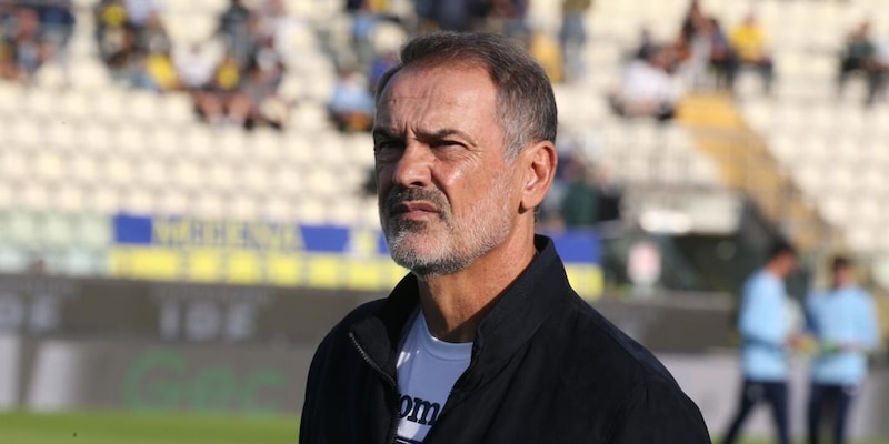 Bari cambia allenatore: Vivarini al timone dopo la sconfitta di Caserta