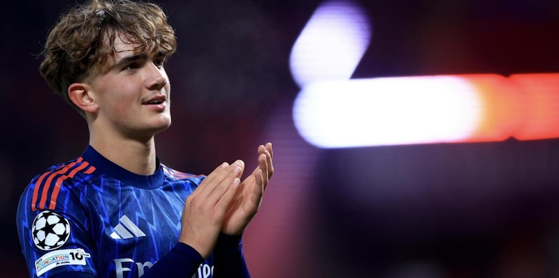 Arsenal: 15enne debutta in Champions League a Praga, nuovo record di età