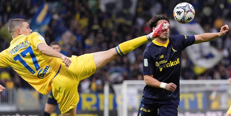 Modena pareggia con il Frosinone, Sottil consolida la vetta in Serie B