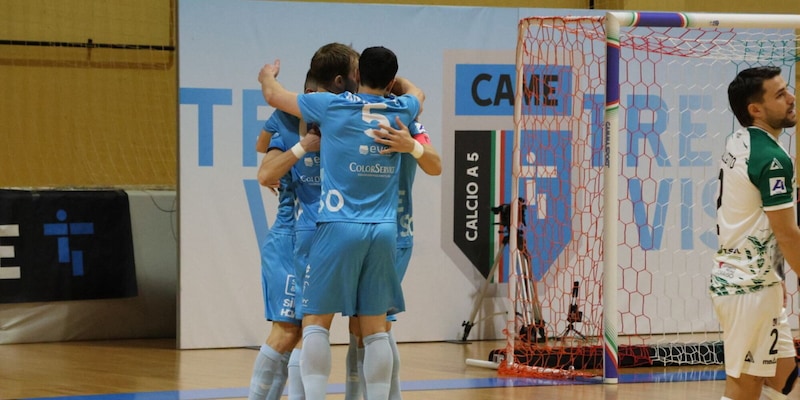 Biancazzurri al PalaCicogna: primo risultato positivo nella giornata 8 della Serie A KINTO