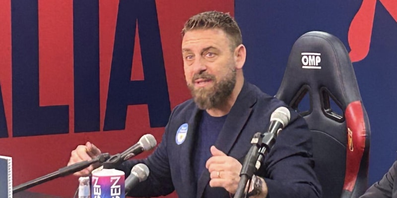 De Rossi: la pasta preferita è la scelta della moglie, scherzo che ha fatto ridere la sala stampa
