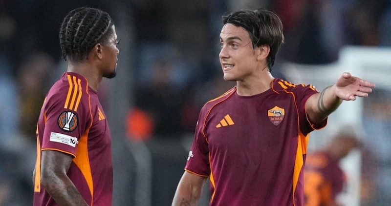 Roma annuncia la formazione per l'Europa League contro Midtjylland: Dybala e Bailey non convocati