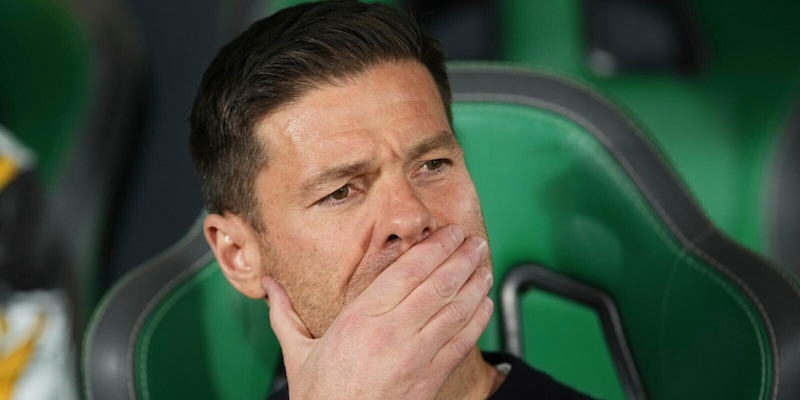 Real Madrid: giocatori chiedono la sostituzione di Xabi Alonso dopo due pareggi senza gol