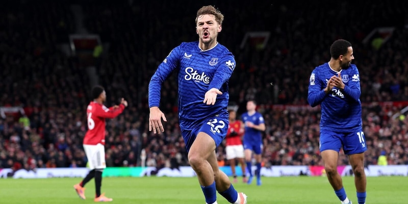 Everton vince all'Old Trafford: Manchester United perde 0‑1 grazie a Dewsbury‑Hall
