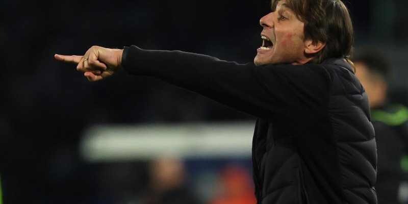 Atalanta domina Napoli con 3‑0: la squadra partenopea resta senza gol