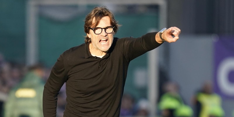 Fiorentina in crisi: il futuro di Vanoli in bilico