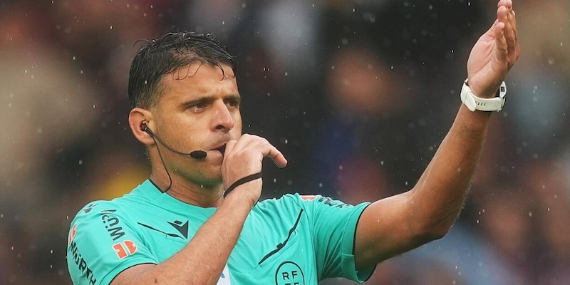 Errore di Gil Manzano: cartellino giallo a Locatelli annullato dopo la revisione