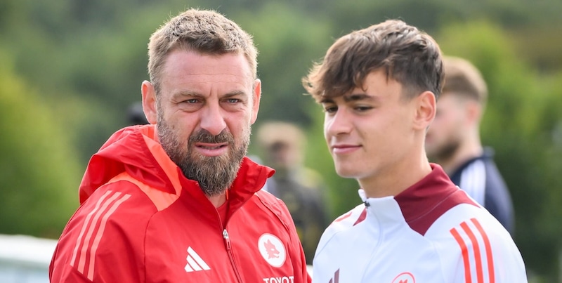 Roma in fermento: De Rossi propone Pisilli al Genoa mentre Inter e Juventus puntano a Giovane