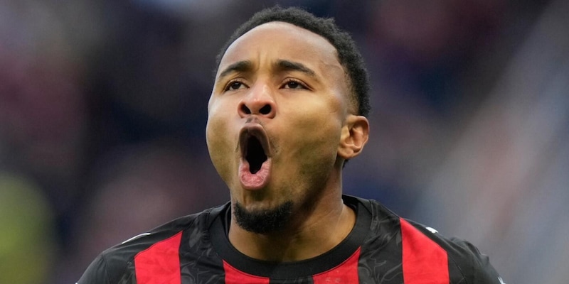 Nkunku: Milan accetta 35 milioni per il trasferimento a Fenerbahce, ma il giocatore preferisce restare al club