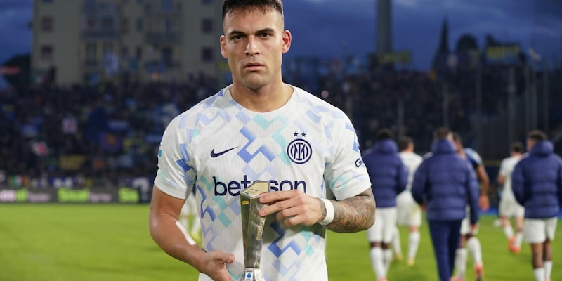 Lautaro Martínez: doppietta contro Pisa, capocannoniere con 163 gol, ma critiche per le sostituzioni