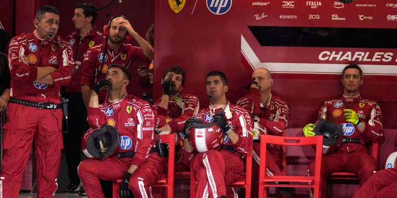 Ferrari in crisi: sospensione dei motori 2026 e impatti economici su tutta la filiera