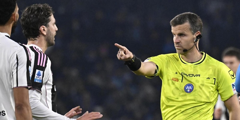 Napoli vince 2‑1 su Juventus: Conte e la squadra brillano