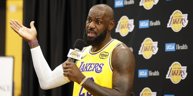LeBron James: l’agente conferma che il campione non pensa al ritiro e rimane motivato con i Lakers