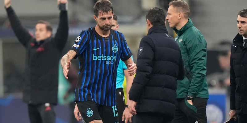 Acerbi infortunato al 31° minuto: esami clinici in corso dopo lesione muscolare in Champions League Inter‑Liverpool