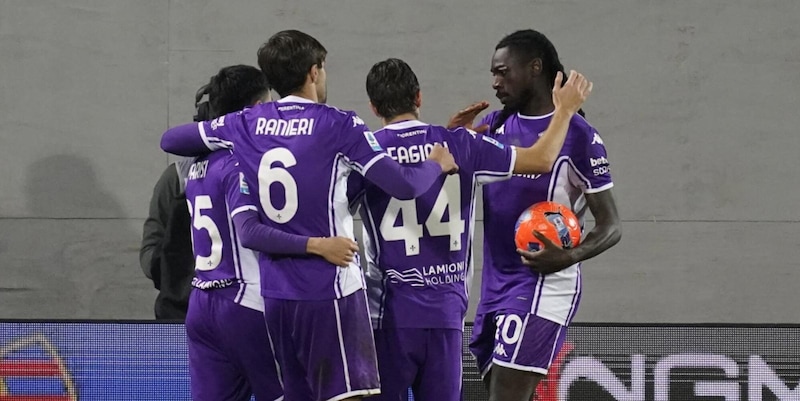 Fiorentina vince 4‑0 su Udinese: gol di Mandragora, Gudmundsson, Ndour e Kean