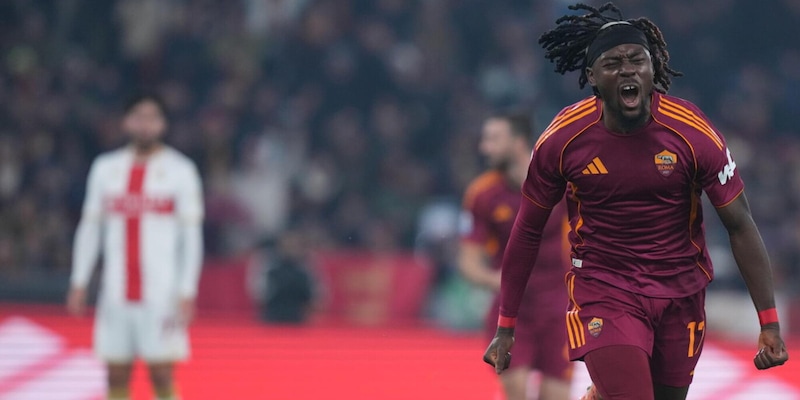 Roma vince 3‑0 al Genoa: De Rossi torna all’Olimpico