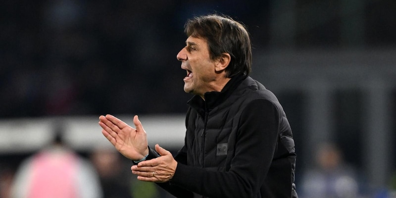 Conte: “Il Napoli non si è lasciato intimidire” dopo la vittoria 2‑0 su Juventus