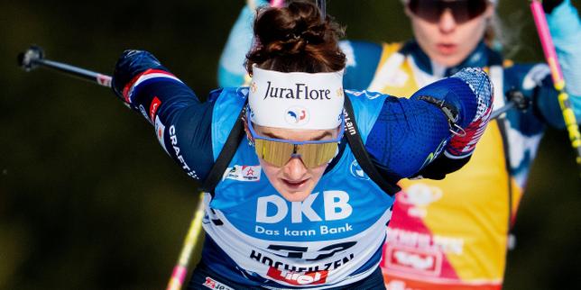 Julia Simon esclusa dal relevo di biathlon a Hochfilzen per frode contro la compagna