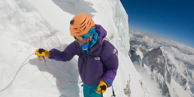 Alpinismo digitale: la montagna conquista i giovani urbani