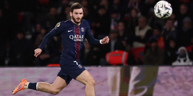 PSG vince 5‑0 a Rennes, resta a un punto di Lens dopo la vittoria a Nantes