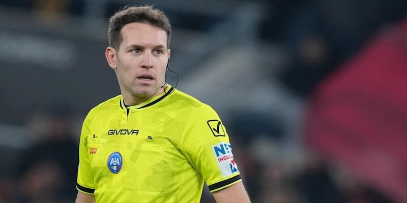 Marcenaro mantiene il punteggio: due fuorigioco corretti nella sfida Roma‑Sassuolo