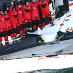 Nuovo record mondiale al Trophée Jules‑Verne 2025: Thomas Coville e la sua ciurma completano il giro del mondo in 7 giorni