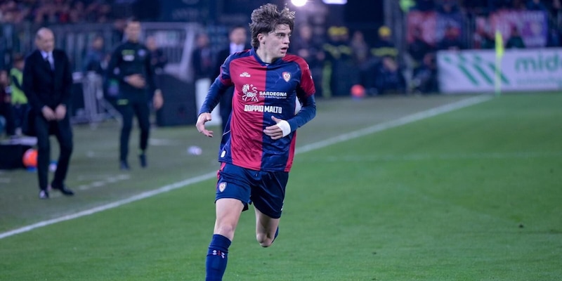 Cagliari blocca talento in crescita: 5 club stranieri e 2 italiani puntano al futuro del giocatore