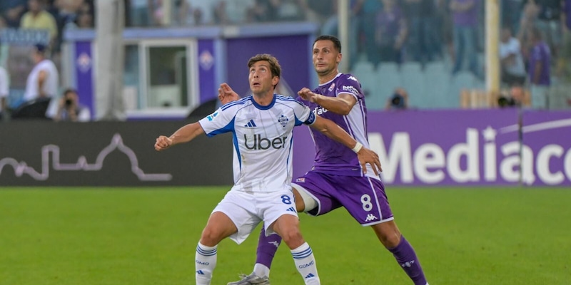 Fiorentina supera il Como 2‑1 in Coppa Italia: Vlahovic con doppietta