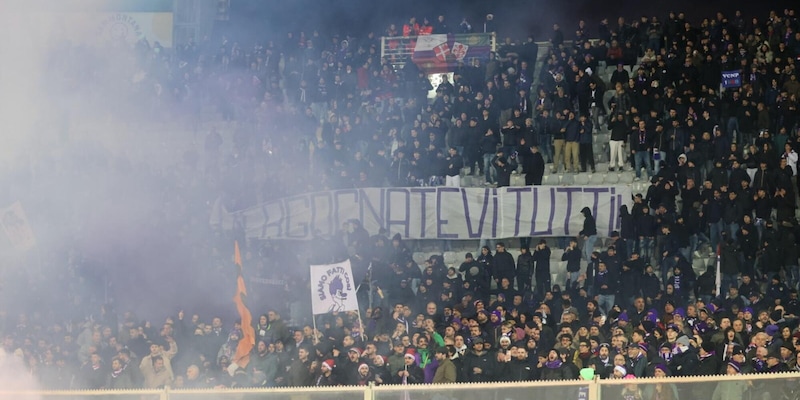 Capodanno al Franchi: Fiorentina vs Cremonese con 16.000 spettatori e clima gelido
