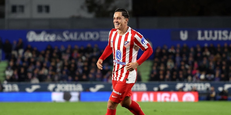 Raspadori: la Roma non è ancora in trattativa, l'Atletico Madrid nega la cessione