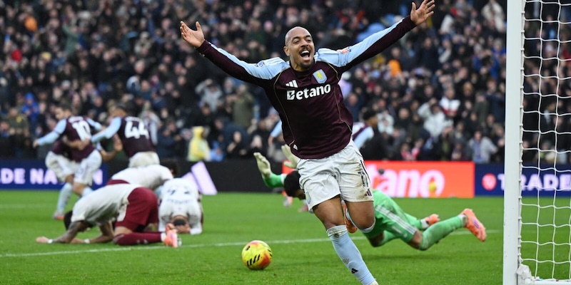 Roma punta su Malik Malen: 27 milioni di euro e prestito con opzione di riscatto