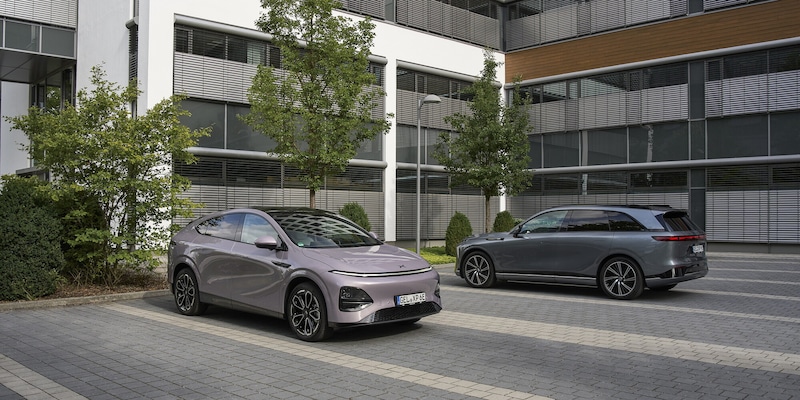 Xpeng lancia i nuovi SUV G6 e G9: interni premium e design rivisitato