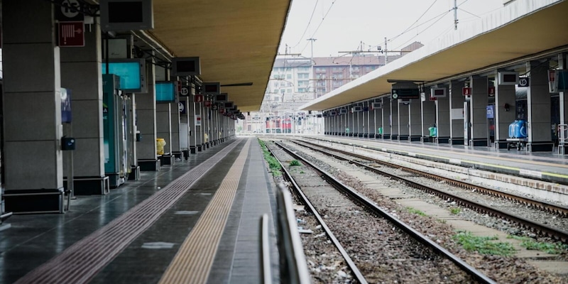 Prefetto di Firenze chiede rinvio della Fiorentina‑Cagliari: caos a Campo di Marte
