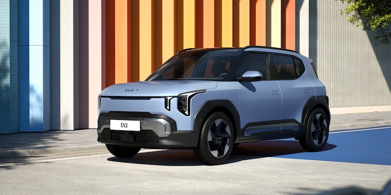 Kia lancia il B‑SUV: la più piccola vettura elettrica con autonomia di 448 km