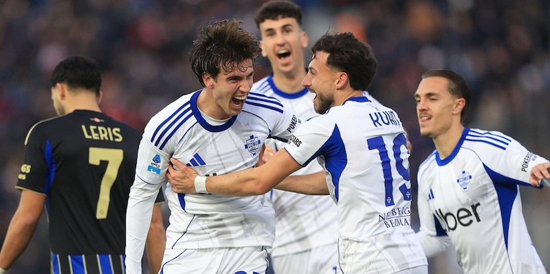 Pisa vince 3‑0 all’Arena Garibaldi: Perrone e Douvikas guidano la vittoria