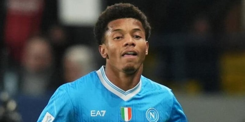 Neres escluso dalla formazione azzurra per il Napoli–Sassuolo: motivi ancora sconosciuti