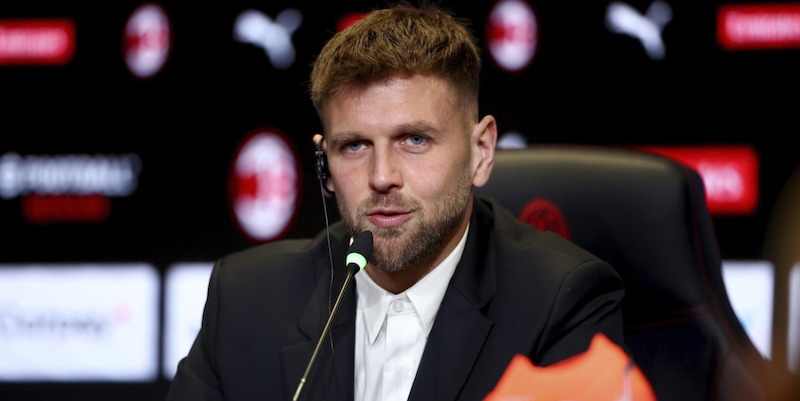 Fullkrug al Milan: soddisfatto dell’ambiente, fiducia in Allegri e consigli di Ibrahimovic