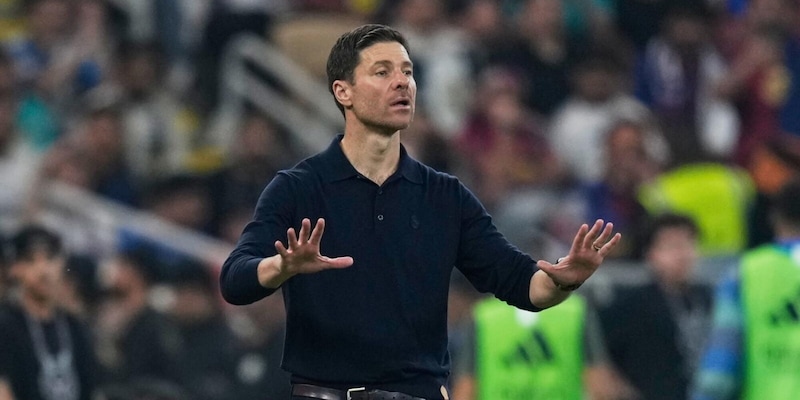 Real Madrid annuncia il licenziamento di Xabi Alonso dopo la sconfitta 0‑1 contro il Barcellona nella Supercoppa spagnola