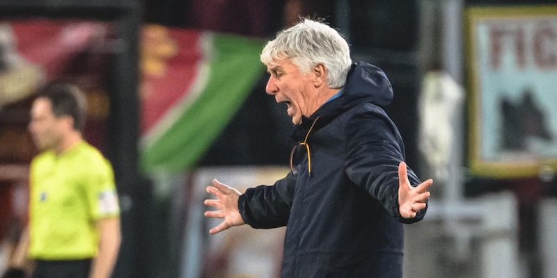 Roma: l'allenatore urla frustrazione nel primo tempo contro il Sassuolo