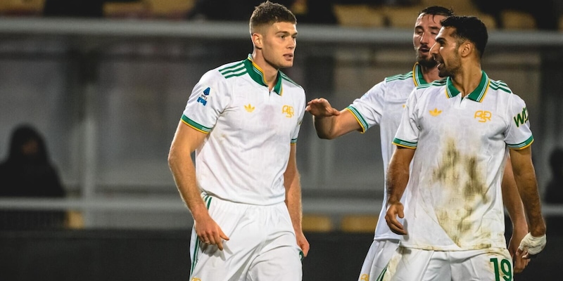 Roma torna in forma: 2‑0 al Lecce grazie a Ferguson e Dovbyk