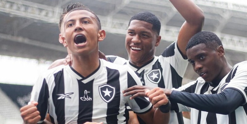 Kauan Toledo brilla al Torneo Carioca: gol e assist per il Botafogo