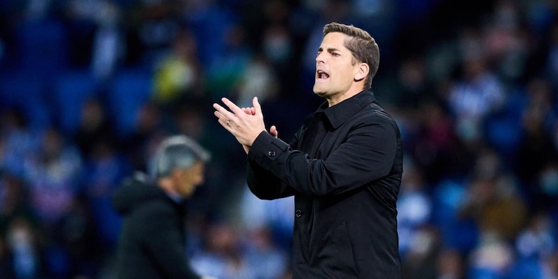 Rimozione di un membro dello staff di Luis Enrique per presunto abuso di intelligenza artificiale