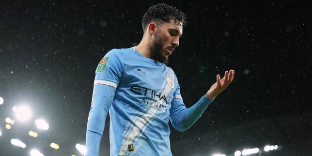 Rayan Cherki: il giovane talento lyonnais che conquista la fiducia di Guardiola