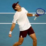 Alex de Minaur, favorito all'Australian Open, affronta Carlos Alcaraz nei quarti di finale